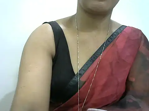 rashmika reddy online show from 08/04/26, 03:43