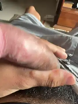 Snapshot of hotcamboy420 chatting on 12/09/24, 05:19 hotcamboy420 online show from 12/09/24, 05:19