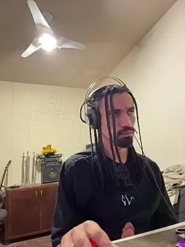 Snapshot of hotcamboy420 chatting on 09/11/25, 06:02 hotcamboy420 online show from 09/11/25, 06:02