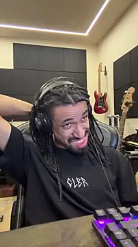 hotcamboy420 online show from 01/08/26, 02:36