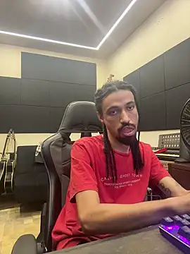 hotcamboy420 online show from 03/05/26, 09:11