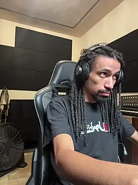 hotcamboy420 online show from 03/09/26, 03:49