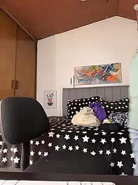 karlamorris  online show from 03/04/26, 01:17