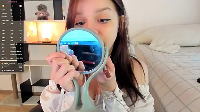 crystal lilith online show from 03/16/25, 01:27