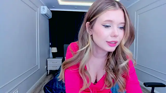 FollowLovee online show from 01/25/25, 05:40