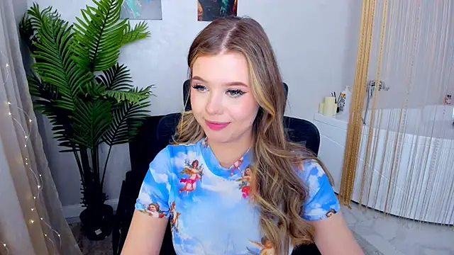 FollowLovee online show from 02/15/25, 03:06