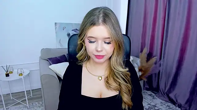 FollowLovee online show from 03/01/25, 11:50