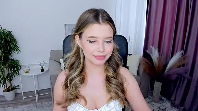 FollowLovee online show from 03/15/25, 12:45