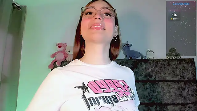 Valentina Alba online show from 05/21/26, 06:37