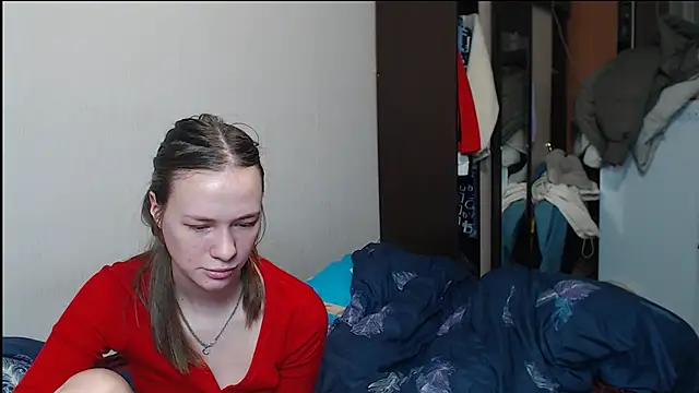 leila bambi  online show from 03/10/25, 08:34