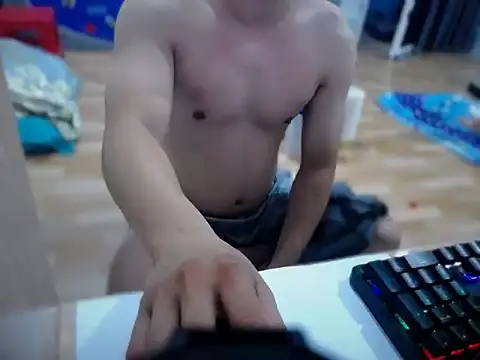 Cloudycockcare online show from 12/15/25, 10:03