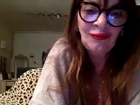 gildamilf online show from 01/11/25, 07:38