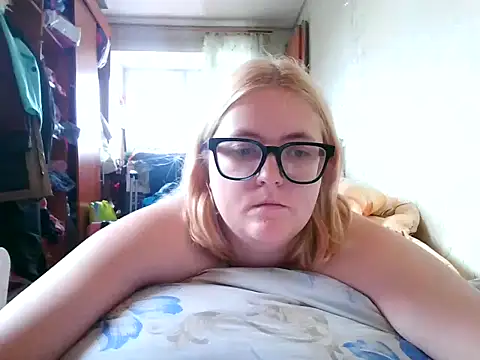 DesireMelissa online show from 10/09/25, 07:39