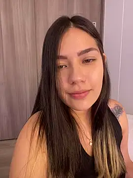 Latina vanessa online show from 12/26/24, 09:37