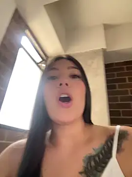 Latina vanessa online show from 03/30/26, 06:42