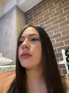 Latina vanessa online show from 04/04/26, 11:02