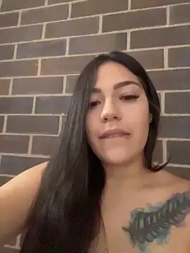 Snapshot of Latina_vanessa chatting on 05/03/26, 05:41 Latina vanessa online show from 05/03/26, 05:41