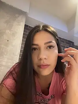 Snapshot of Latina_vanessa chatting on 05/12/26, 11:13 Latina vanessa online show from 05/12/26, 11:13