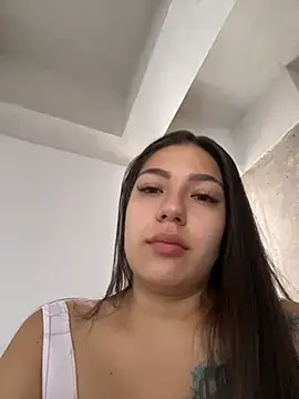 Snapshot of Latina_vanessa chatting on 05/28/26, 01:30 Latina vanessa online show from 05/28/26, 01:30
