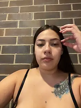 Snapshot of Latina_vanessa chatting on 05/31/26, 09:49 Latina vanessa online show from 05/31/26, 09:49