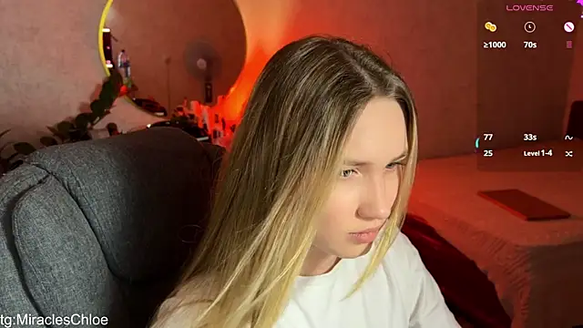 Snapshot of ChloeMillerMeow chatting on 05/18/26, 07:52 ChloeMillerMeow online show from 05/18/26, 07:52