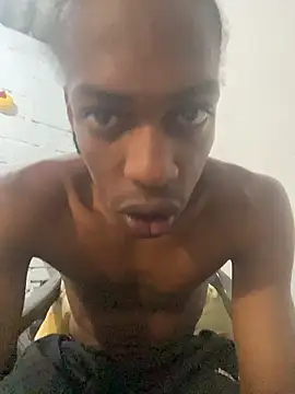 Larry-n-clouds online show from 01/10/26, 06:53