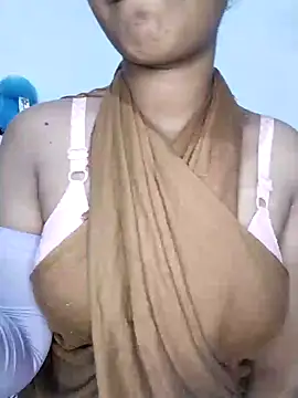 Snapshot of ASHUGIRL_JAY chatting on 02/16/25, 05:48 ASHUGIRL JAY online show from 02/16/25, 05:48