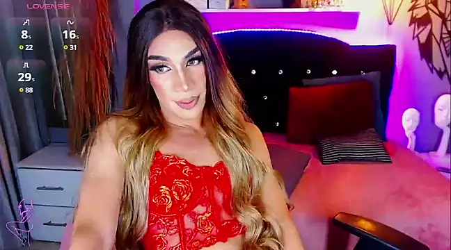 camila hootie online show from 03/16/25, 06:42