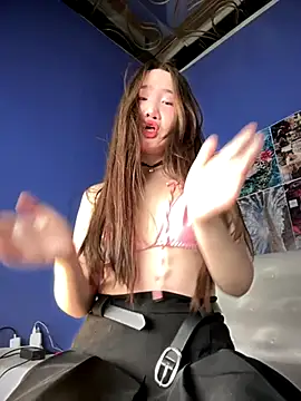 Asianpie  online show from 10/21/25, 12:11