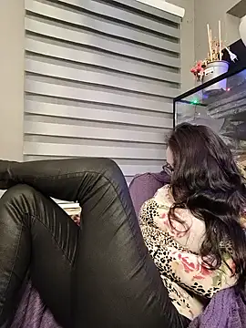 CamilleDesire online show from 11/29/25, 04:43