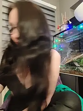 CamilleDesire online show from 12/04/25, 04:59