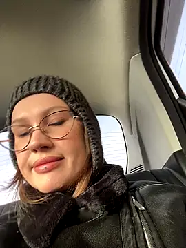 RinaCat online show from 11/06/25, 05:19