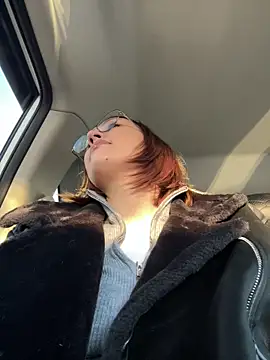 RinaCat online show from 02/05/26, 03:22