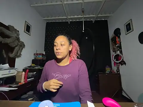 Cata Blue   online show from 10/29/25, 03:14