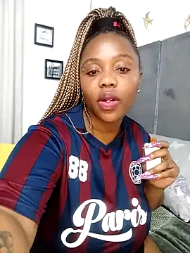 IceBellaCane313 online show from 05/16/26, 07:56