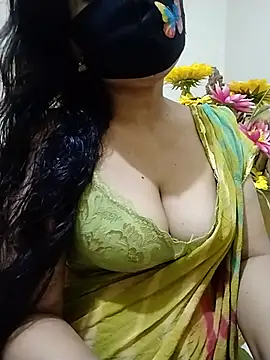 Snapshot of Ameera19 chatting on 07/14/26, 09:31 Ameera19 online show from 07/14/26, 09:31