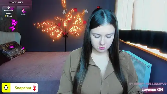 AnettaMilder online show from 03/24/26, 06:40