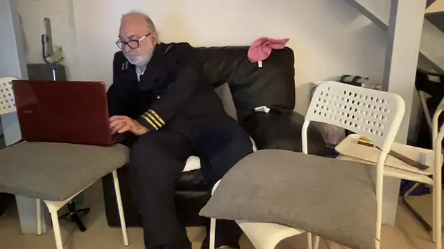 EroticVenetian online show from 03/21/25, 09:34