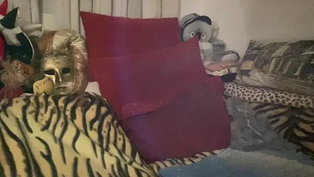 EroticVenetian online show from 09/30/25, 09:09