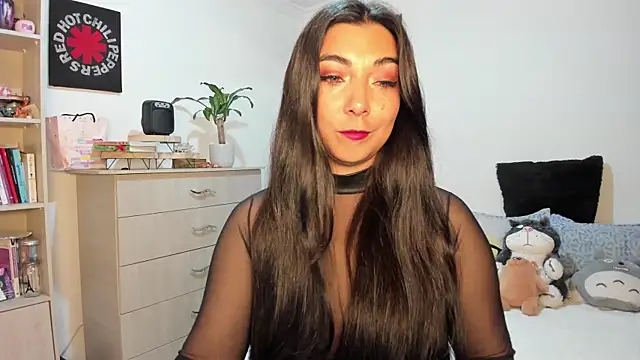 Snapshot of Karla_hernandez_ chatting on 07/06/26, 10:23 Karla hernandez online show from 07/06/26, 10:23