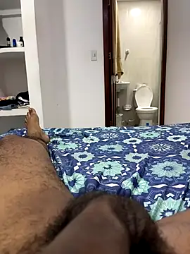 Snapshot of Lmdeca12 chatting on 10/24/25, 12:41 Lmdeca12 online show from 10/24/25, 12:41