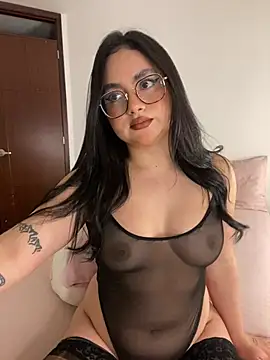 Snapshot of montmariana chatting on 07/29/26, 12:09 montmariana online show from 07/29/26, 12:09