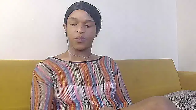 Snapshot of sexychane chatting on 03/03/25, 10:17 sexychane online show from 03/03/25, 10:17