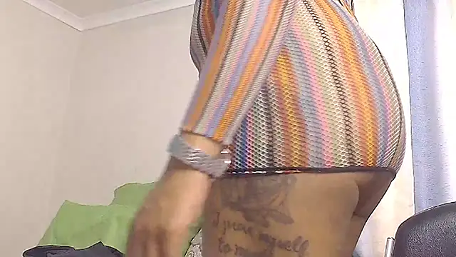 Snapshot of sexychane chatting on 03/11/25, 03:56 sexychane online show from 03/11/25, 03:56