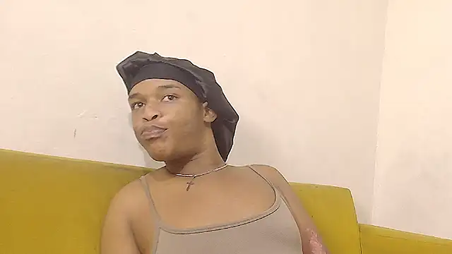 Snapshot of sexychane chatting on 03/15/25, 04:43 sexychane online show from 03/15/25, 04:43