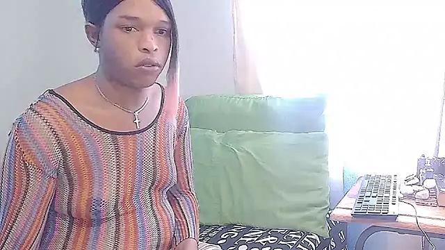 Snapshot of sexychane chatting on 03/18/25, 11:08 sexychane online show from 03/18/25, 11:08