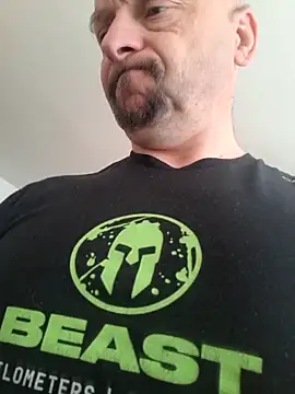 Sports-beast online show from 04/21/26, 07:03