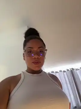 ashley Tompson1 online show from 04/24/26, 01:35