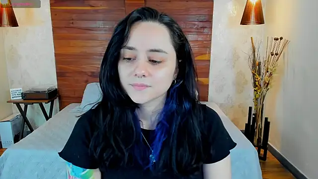 KatherineBond online show from 01/31/25, 09:16