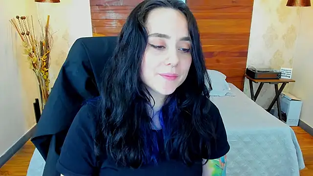 KatherineBond online show from 02/10/25, 10:40